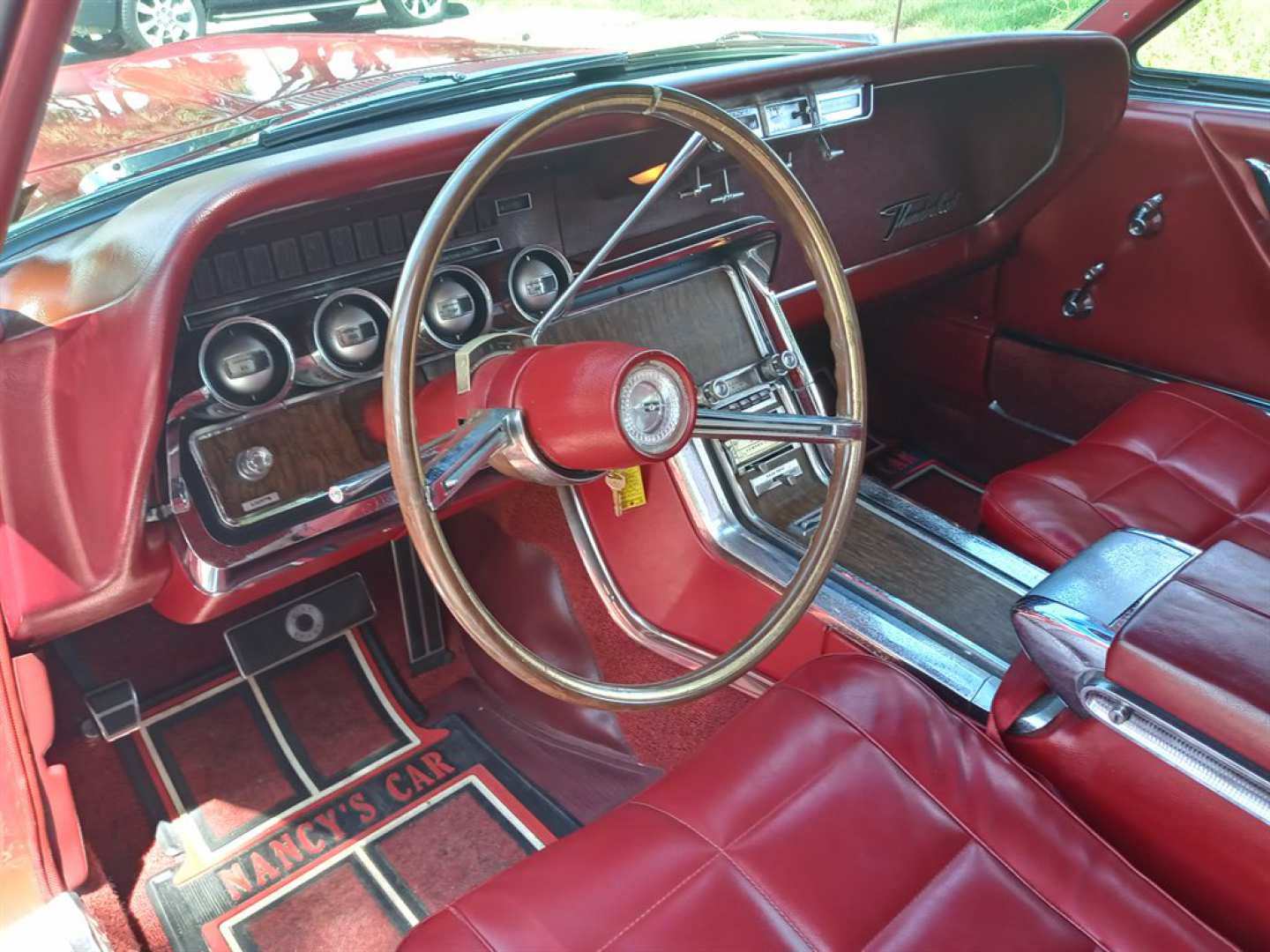 7th Image of a 1966 FORD THUNDERBIRD