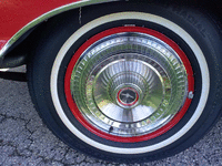 Image 20 of 24 of a 1966 FORD THUNDERBIRD