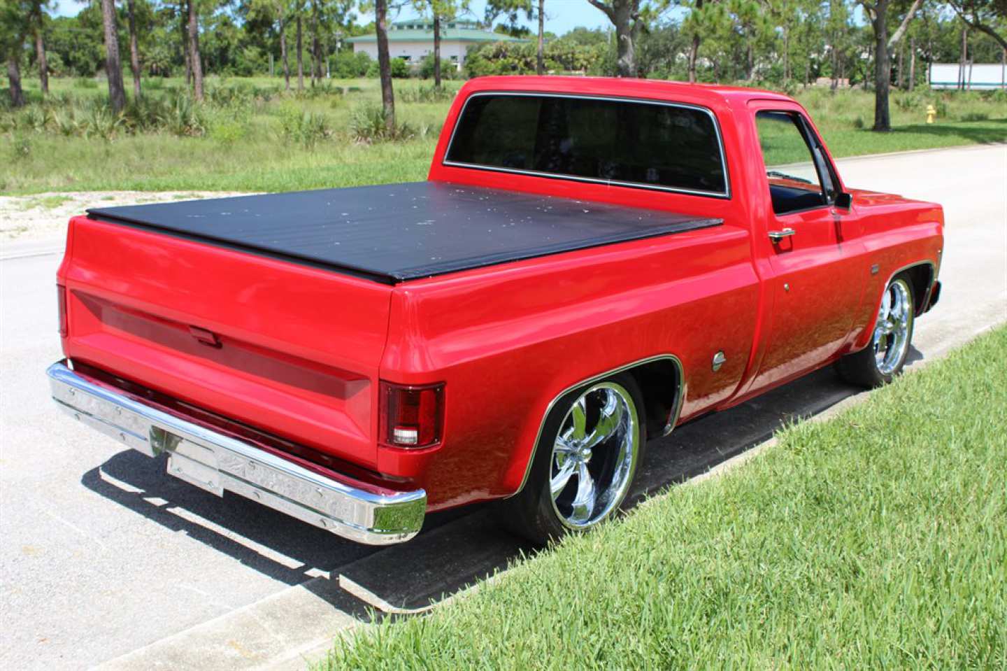 2nd Image of a 1977 CHEVROLET C10