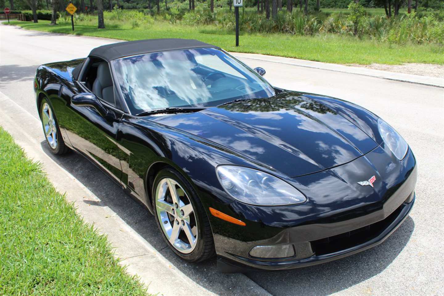 1st Image of a 2006 CHEVROLET CORVETTE