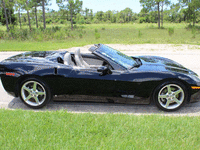 Image 7 of 22 of a 2006 CHEVROLET CORVETTE