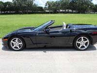 Image 8 of 22 of a 2006 CHEVROLET CORVETTE