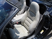 Image 12 of 22 of a 2006 CHEVROLET CORVETTE