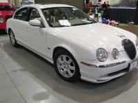 Image 2 of 13 of a 2004 JAGUAR S-TYPE