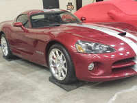 Image 4 of 6 of a 2008 DODGE VIPER SRT-10