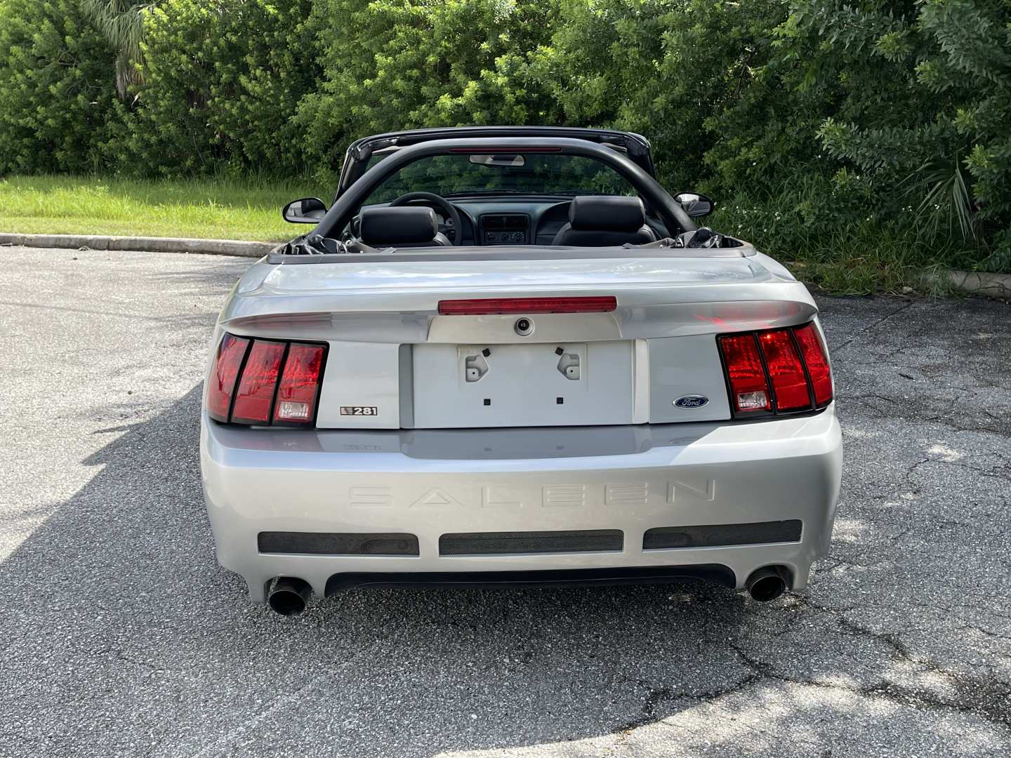 3rd Image of a 1999 FORD MUSTANG GT