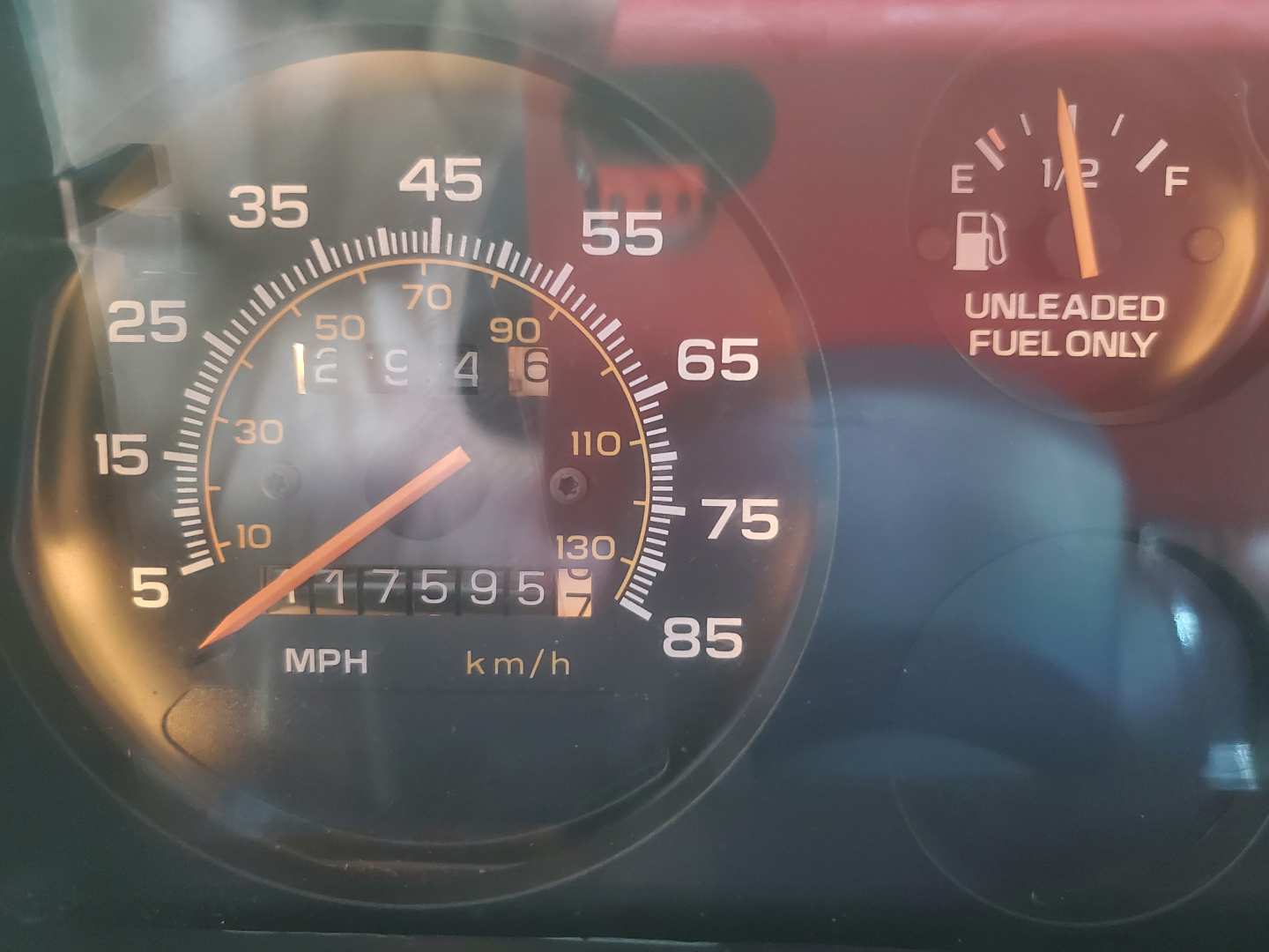 4th Image of a 1995 CHEVROLET G20 2500