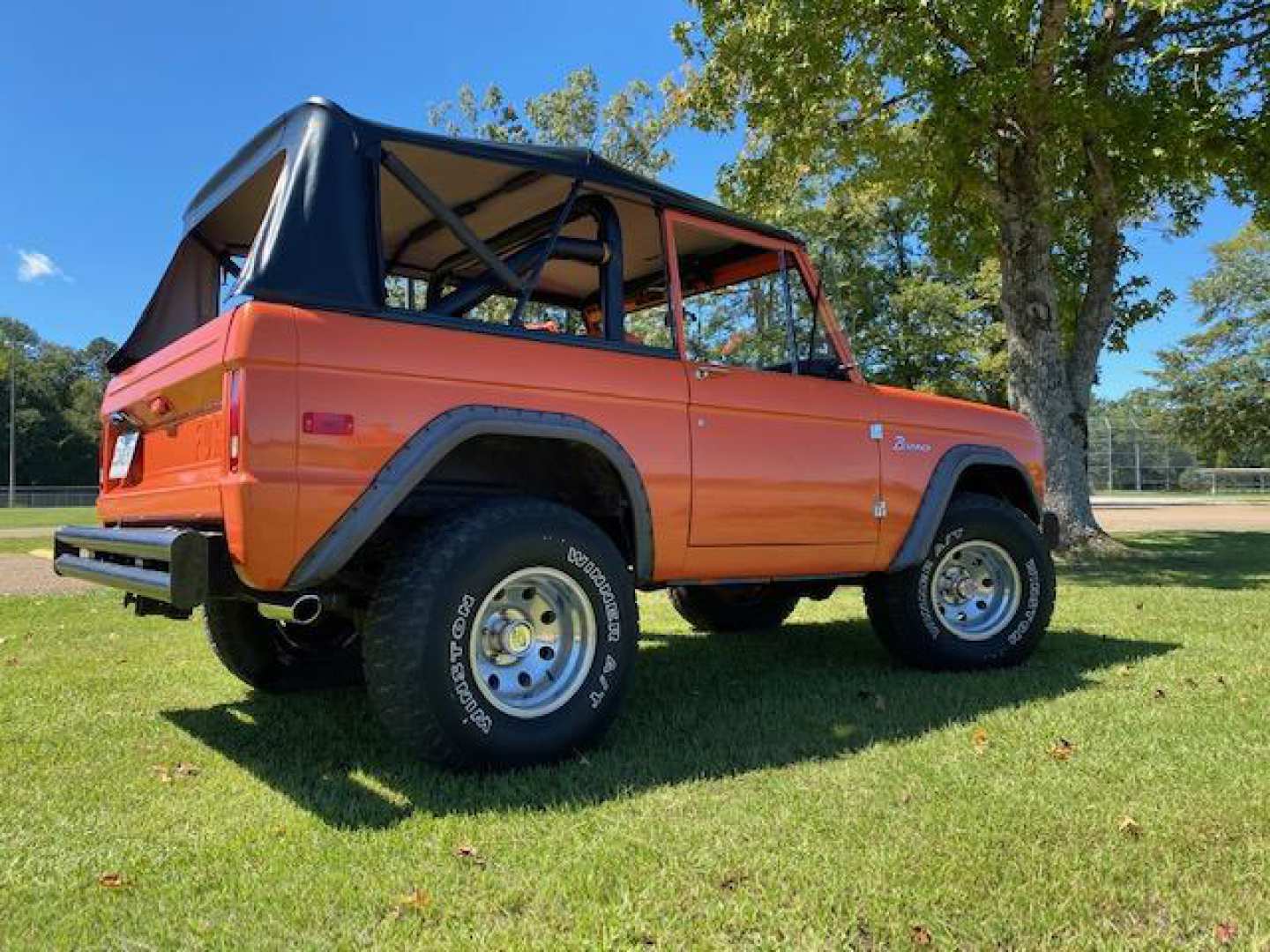 6th Image of a 1974 FORD BRONCO