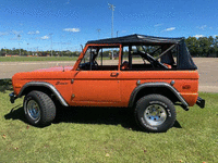 Image 8 of 9 of a 1974 FORD BRONCO
