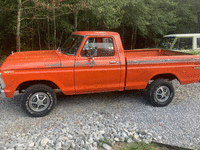 Image 5 of 10 of a 1975 FORD F100