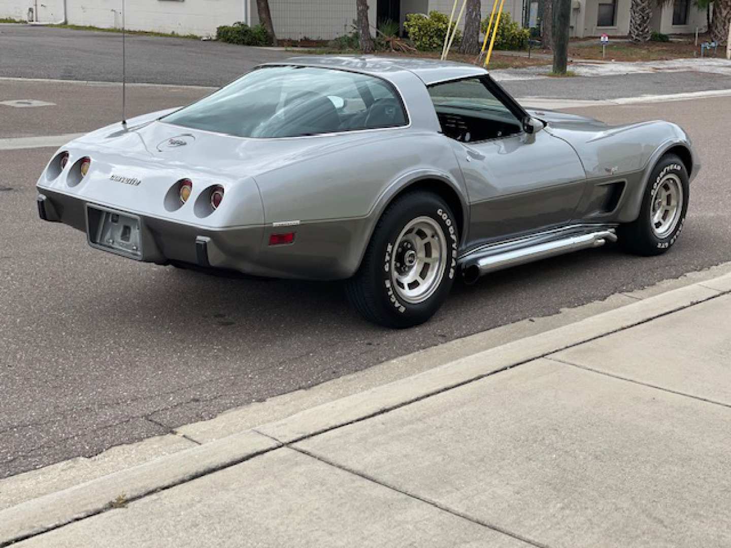 1st Image of a 1978 CHEVROLET CORVETTE