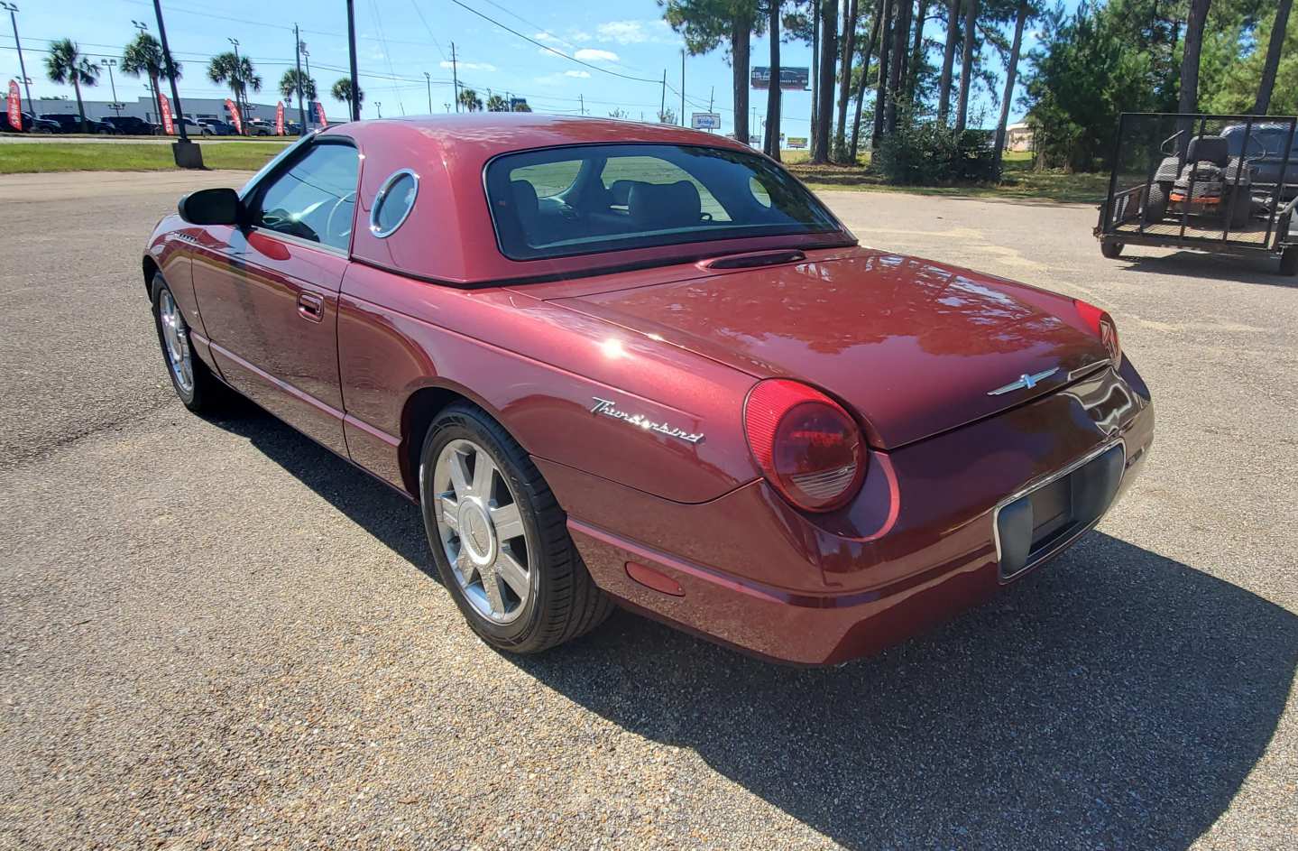 3rd Image of a 2004 FORD THUNDERBIRD