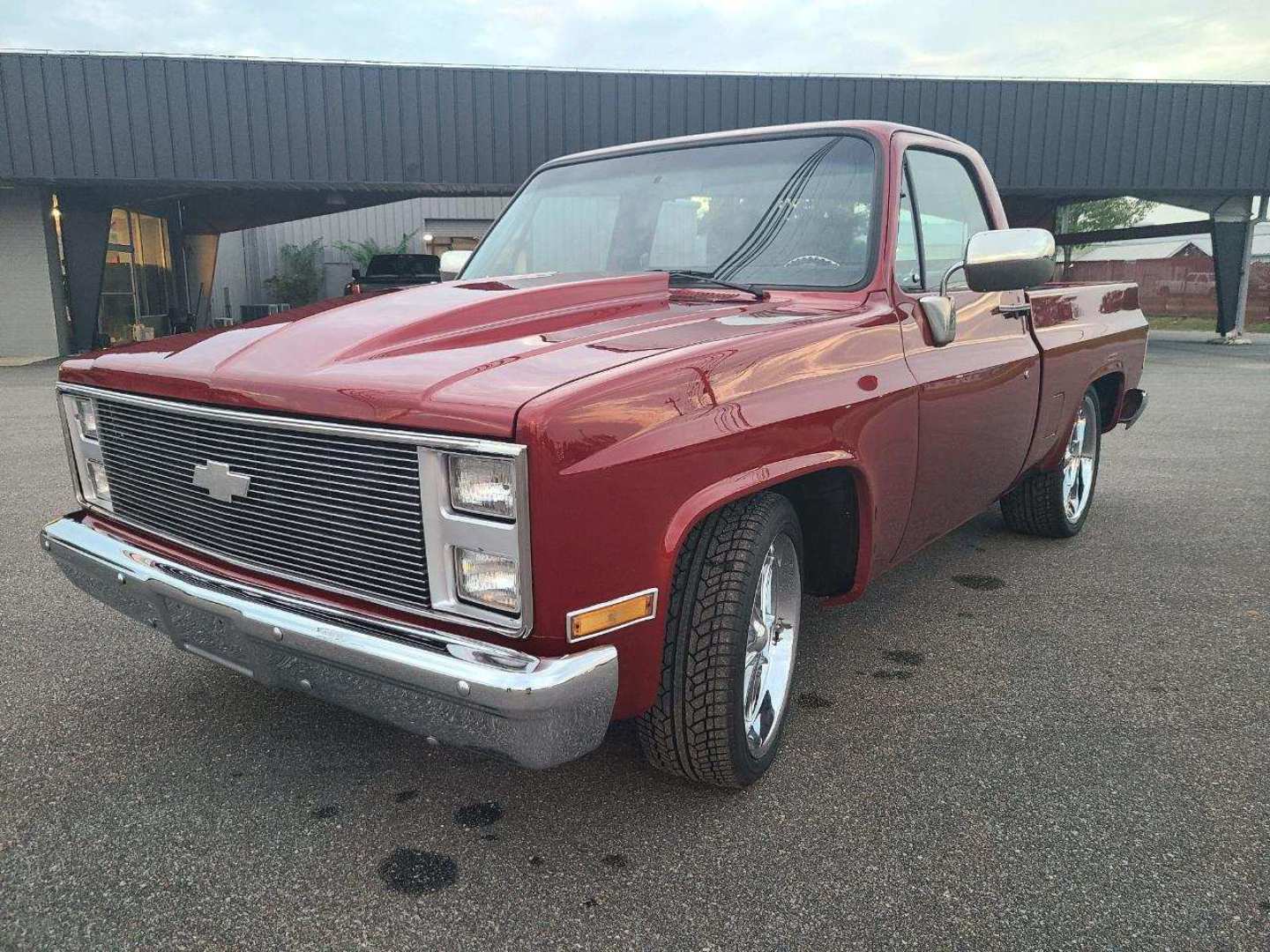 5th Image of a 1985 CHEVROLET C10