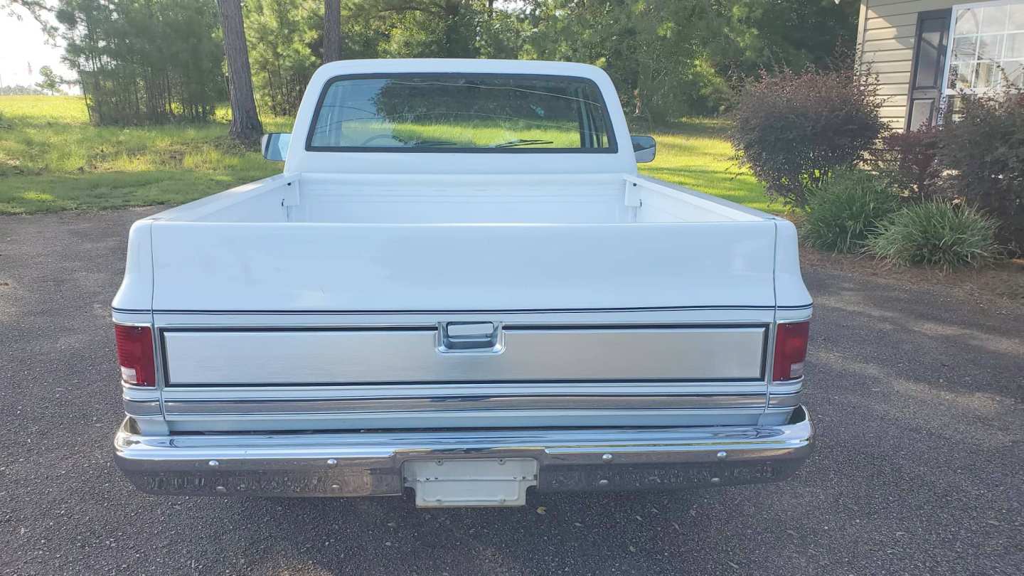 5th Image of a 1982 CHEVROLET C10