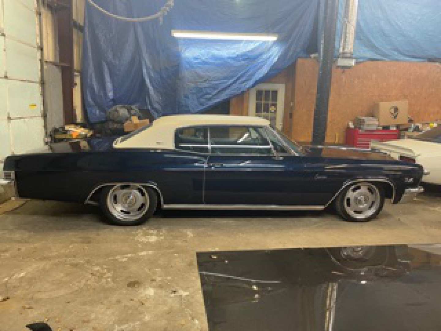 1st Image of a 1966 CHEVROLET CAPRICE