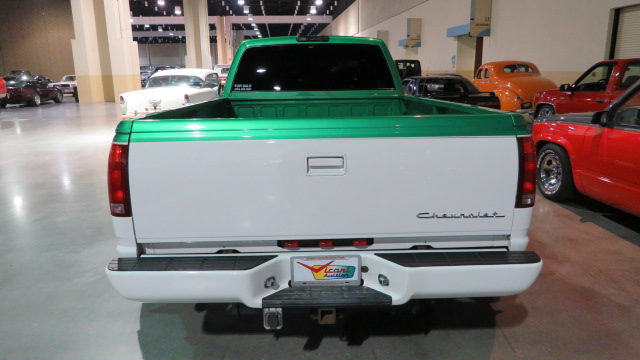 14th Image of a 1999 CHEVROLET C3500