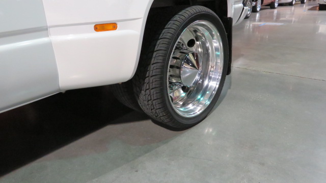 17th Image of a 1999 CHEVROLET C3500