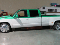 Image 3 of 18 of a 1999 CHEVROLET C3500