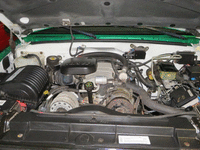 Image 4 of 18 of a 1999 CHEVROLET C3500
