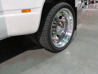 Image 18 of 18 of a 1999 CHEVROLET C3500