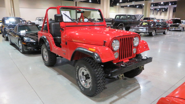 2nd Image of a 1976 JEEP RED