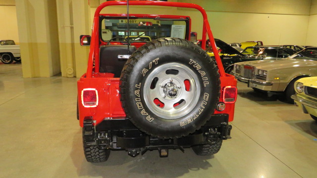 9th Image of a 1976 JEEP RED