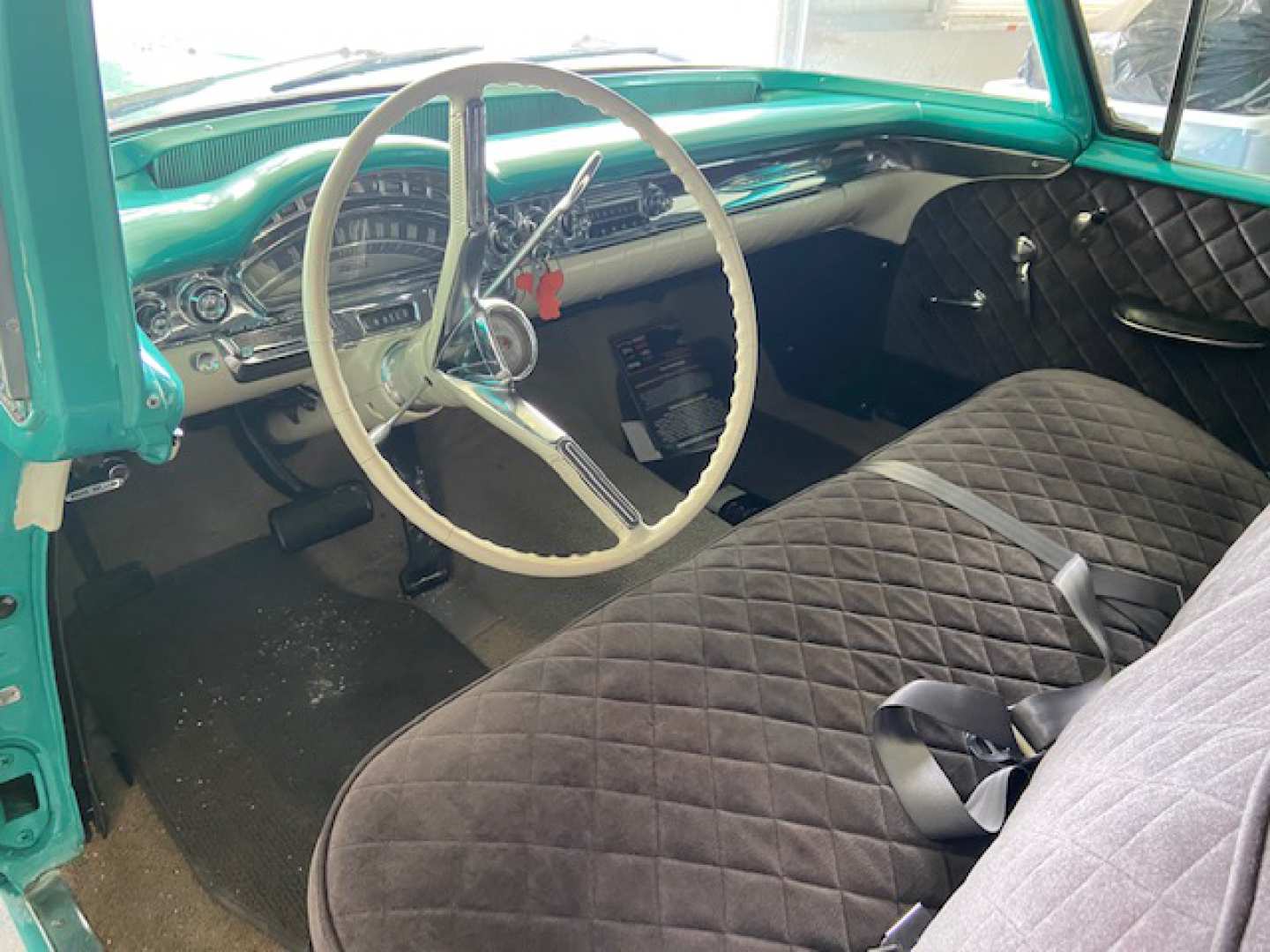 4th Image of a 1958 OLDSMOBILE 88