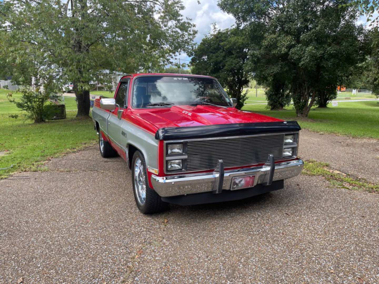 1st Image of a 1983 GMC C1500