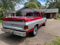 Image 3 of 9 of a 1983 GMC C1500