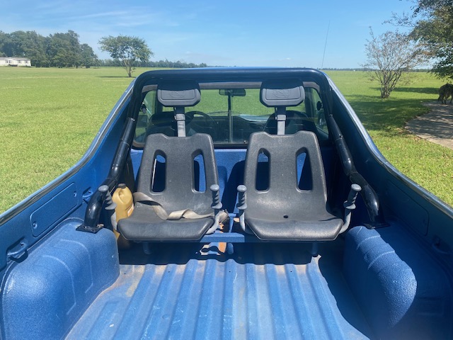 2nd Image of a 1985 SUBARU BRAT GL