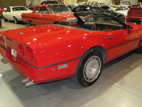 Image 14 of 16 of a 1986 CHEVROLET CORVETTE