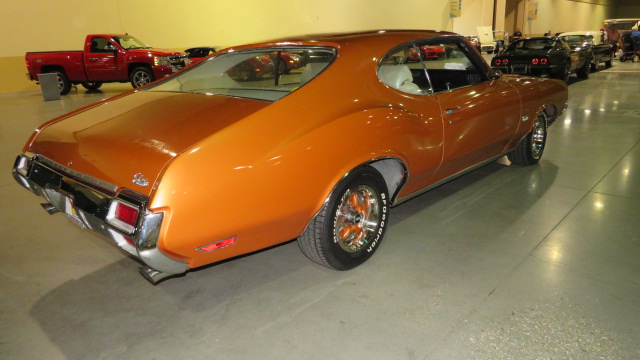 1st Image of a 1971 OLDSMOBILE CUTLASS