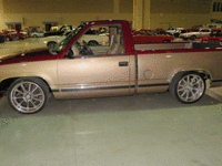 Image 3 of 15 of a 1995 CHEVROLET SILVERADO