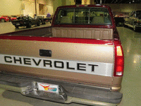 Image 5 of 15 of a 1995 CHEVROLET SILVERADO