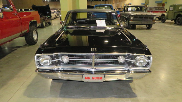 2nd Image of a 1968 DODGE DART