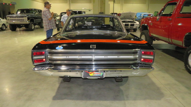 3rd Image of a 1968 DODGE DART