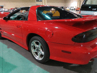 Image 14 of 16 of a 2001 PONTIAC TRANS AM