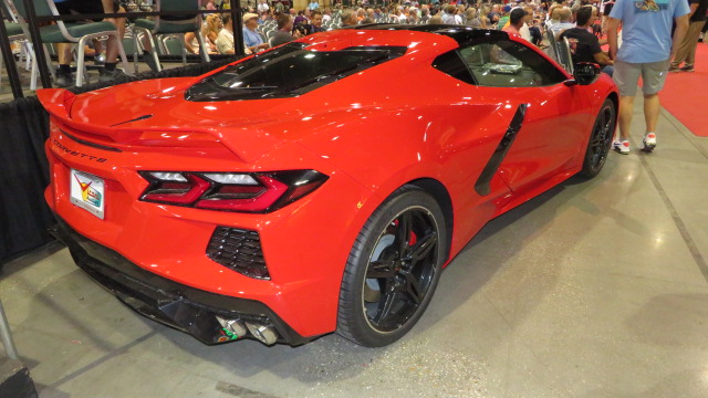 8th Image of a 2021 CHEVROLET CORVETTE PREMIUM 3LT