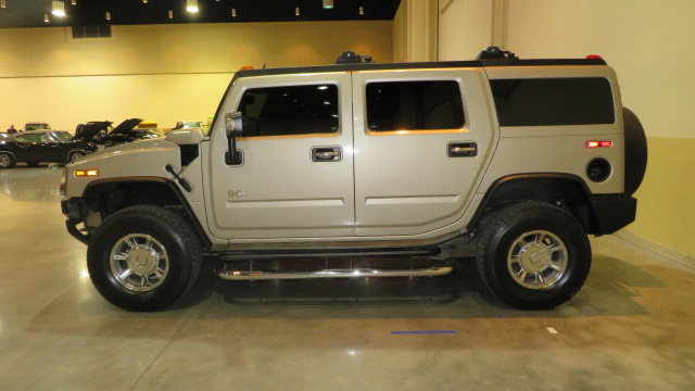 2nd Image of a 2006 HUMMER H2 3/4 TON