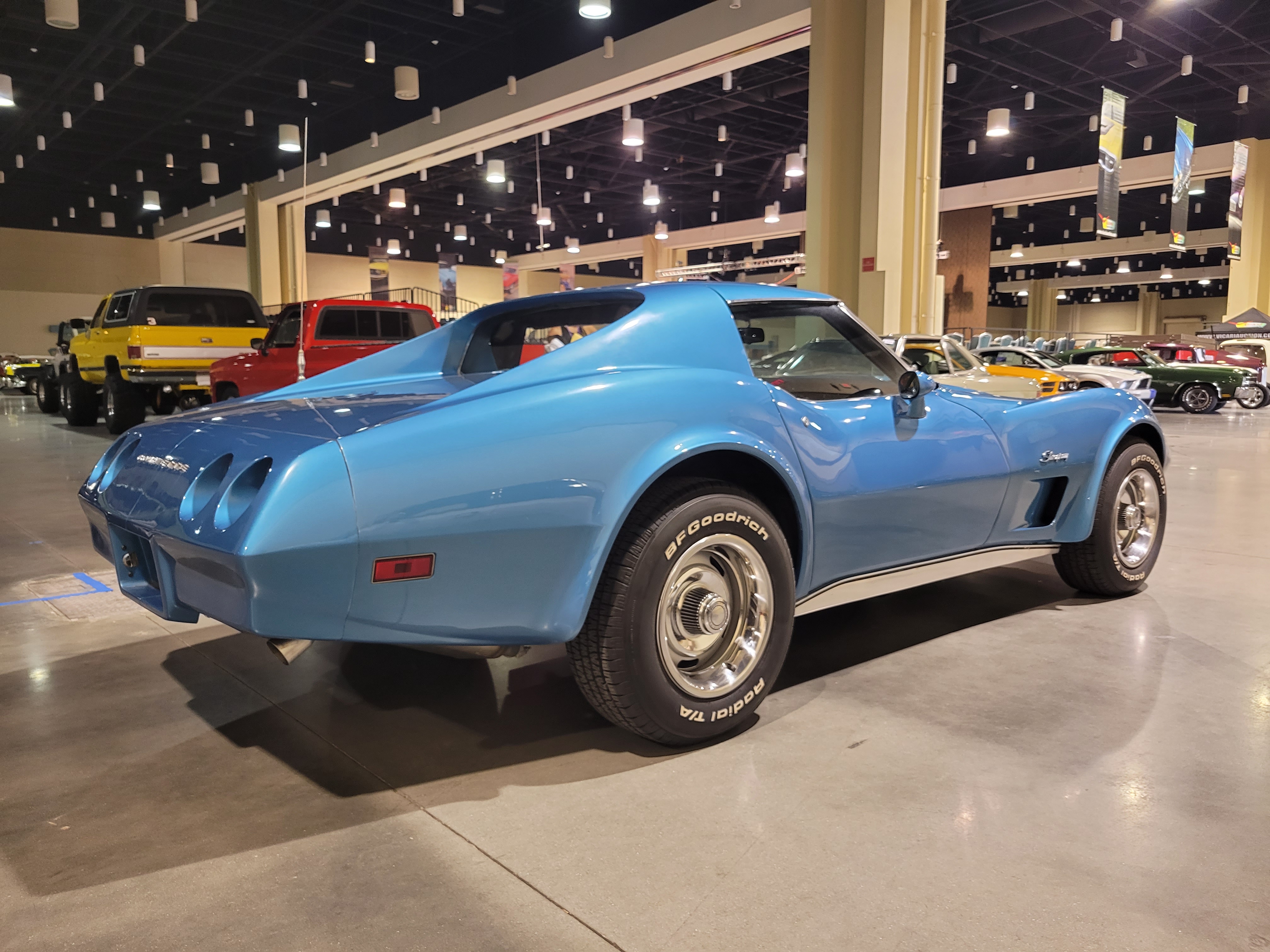 2nd Image of a 1974 CHEVROLET CORVETTE