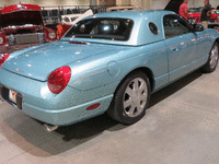 Image 11 of 13 of a 2002 FORD THUNDERBIRD