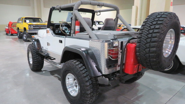1st Image of a 1989 JEEP WRANGLER S