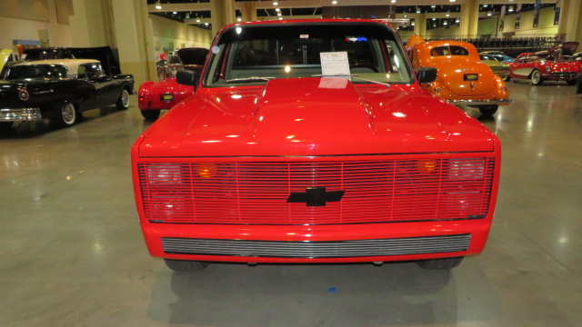 3rd Image of a 1982 CHEVROLET C10