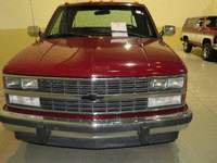 Image 3 of 12 of a 1989 CHEVROLET C3500