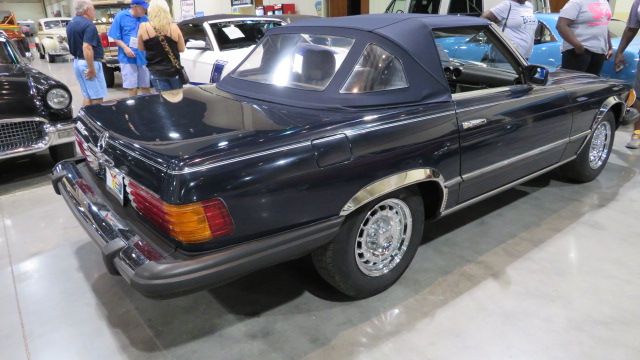 11th Image of a 1985 MERCEDES-BENZ 380 380SL