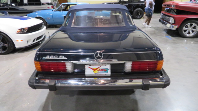 12th Image of a 1985 MERCEDES-BENZ 380 380SL