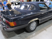 Image 12 of 14 of a 1985 MERCEDES-BENZ 380 380SL