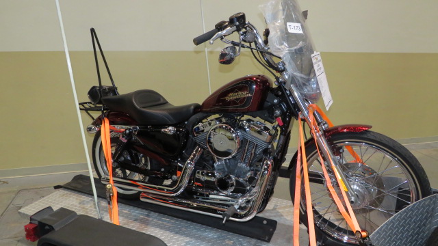 0th Image of a 2013 HARLEY-DAVIDSON XL 1200V