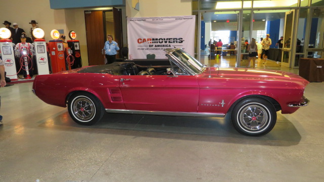 3rd Image of a 1967 FORD MUSTANG