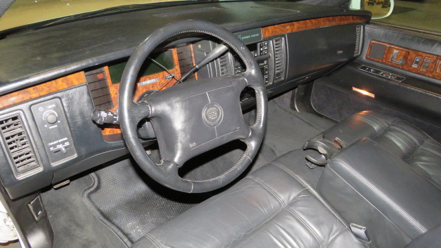 4th Image of a 1996 CADILLAC DEVILLE HEARSE